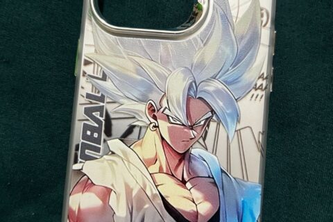 Super Saiyan Style iPhone Goku Case | Dragon Ball Z photo review