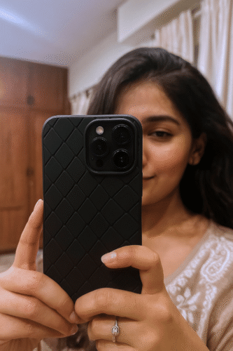 Matte Beige Quilted Diamond Pattern Case photo review