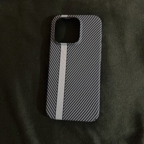 Signature Limited Edition Carbon Fiber Finish Case (Midnight Black) photo review