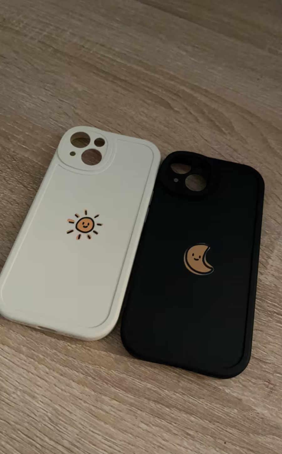 Daylight Contour Case with Sun Emblem Detail (Cloud Cream) photo review