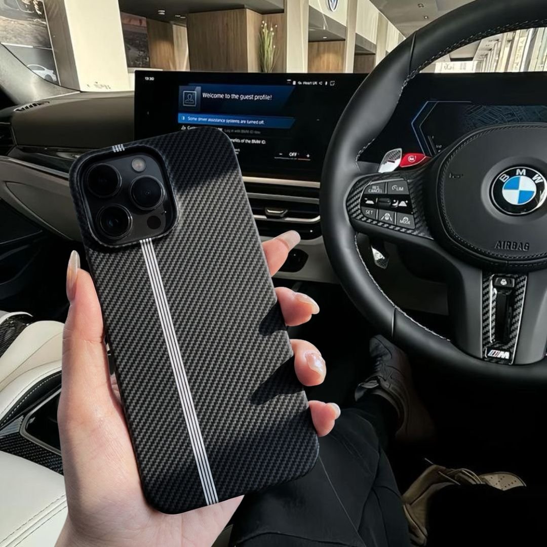 Signature Limited Edition Carbon Fiber Finish Case (Midnight Black) photo review