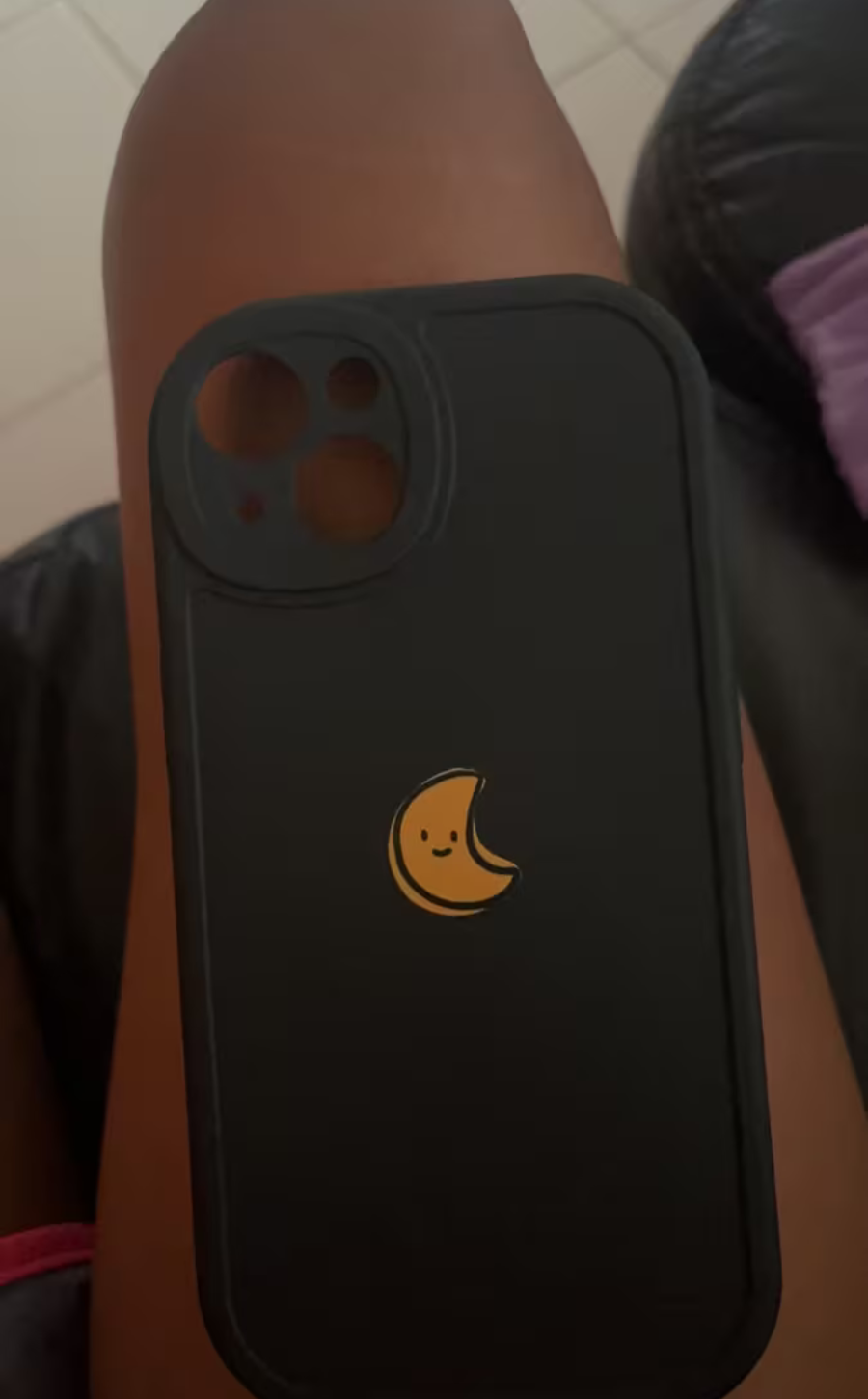 Midnight Contour Case with Luna Emblem Detail (Stealth Black) photo review