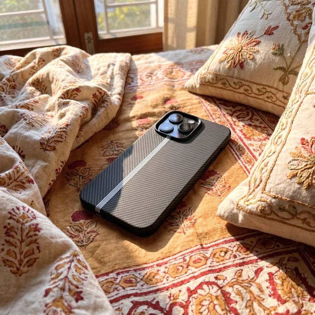 Signature Limited Edition Carbon Fiber Finish Case (Titanium Grey) photo review