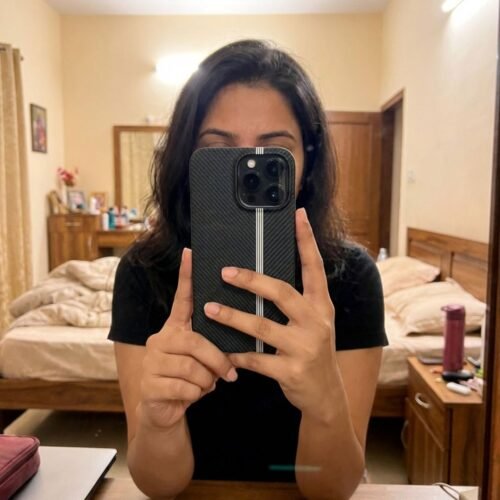 Signature Limited Edition Carbon Fiber Finish Case (Midnight Black) photo review