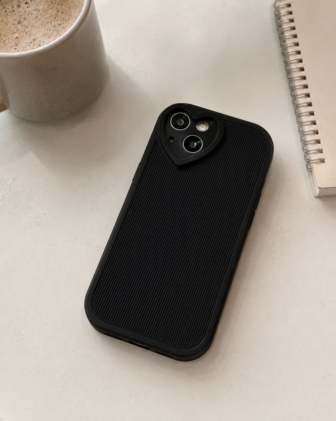 Signature Ribbed Case with Sculpted Heart Frame photo review