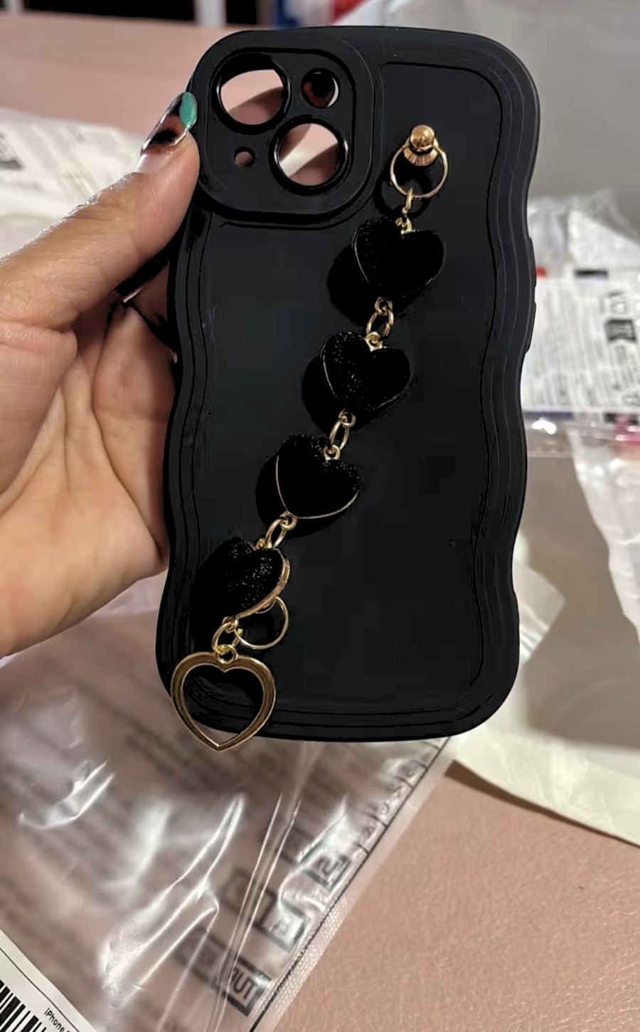 Wavy Silhouette Case with Velvet Heart Bracelet Detail photo review