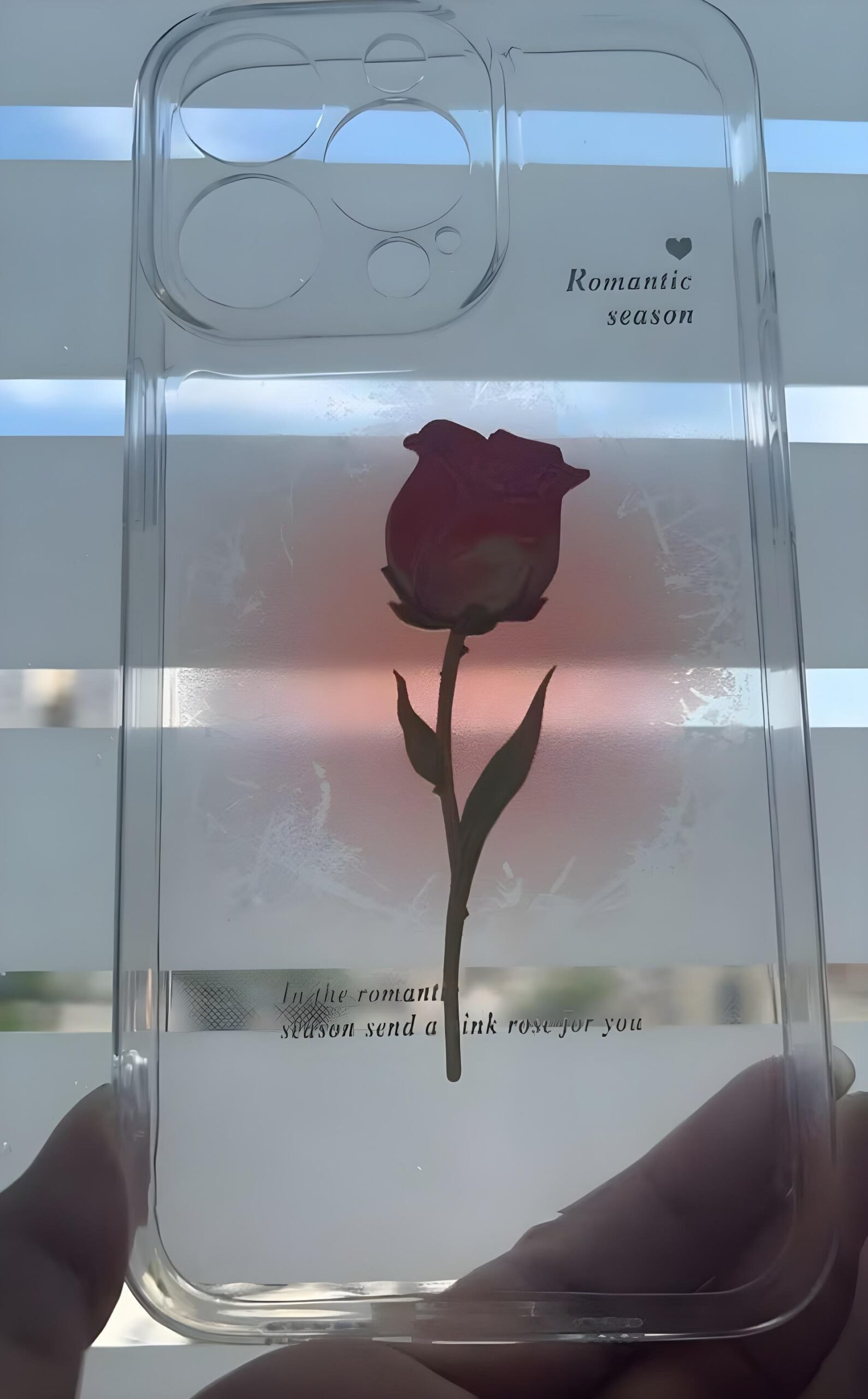 Sculpted Bloom Case with Blush Halo Detail photo review