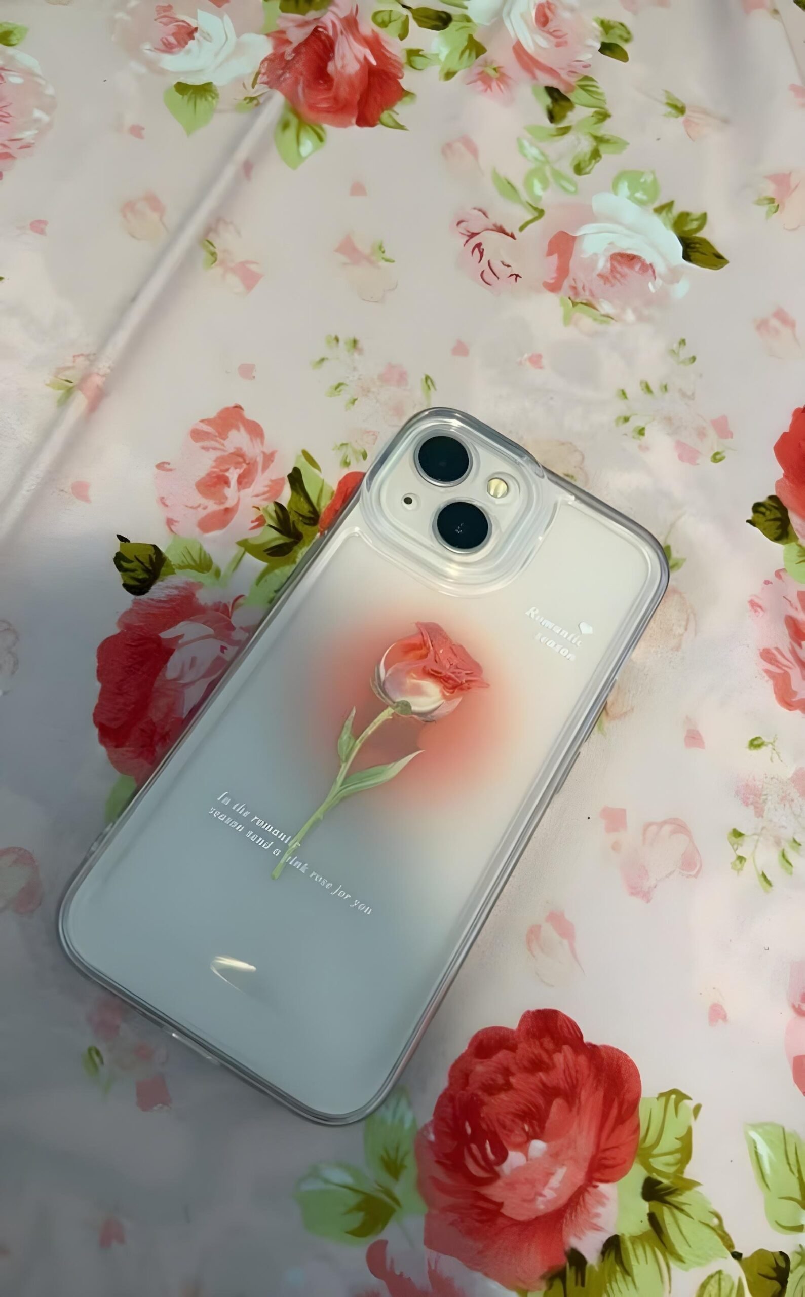 Sculpted Bloom Case with Blush Halo Detail photo review